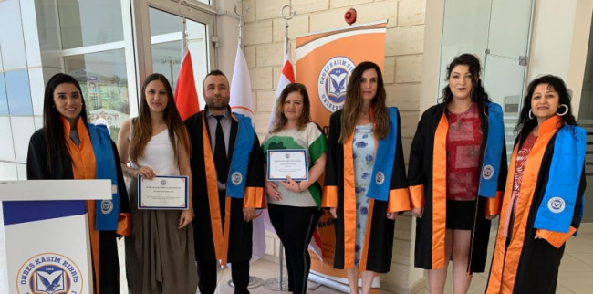 Onbeş Kasım Kıbrıs Üniversitesi’nde başarılı öğrencilere onur belgesi verildi.